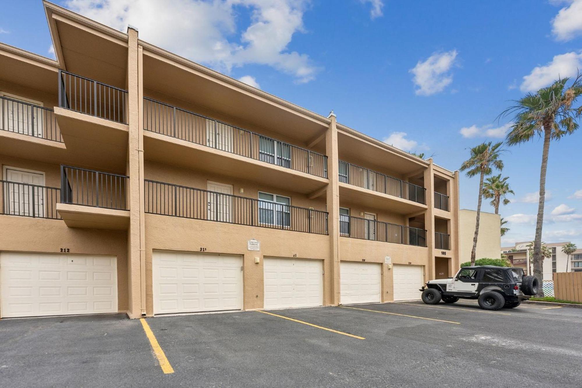 South Padre Island Gulf Getaway With Pool Condo Exterior photo